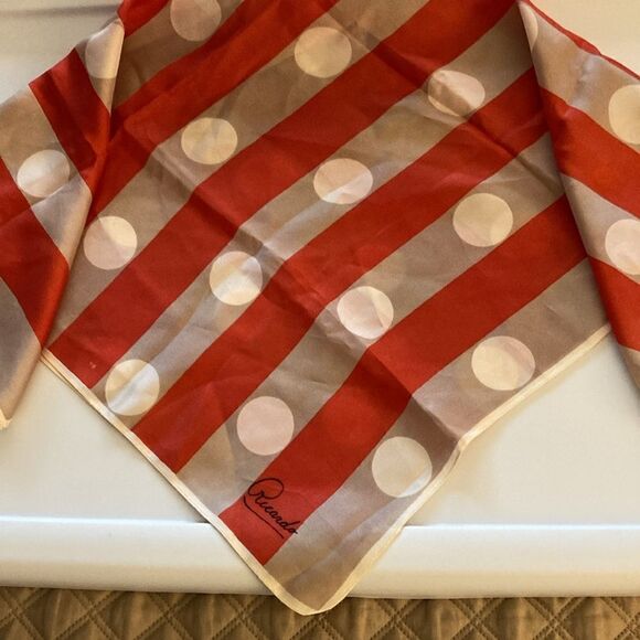 Vintage Ricardo Signed Scarf in Stripe Pattern with Large Dots. Red/Cream/White. - Picture 6 of 6